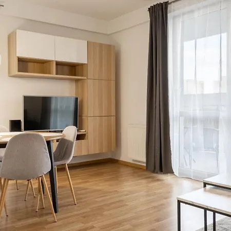Apartment - Prague - Galeria Wilenska - Metro *